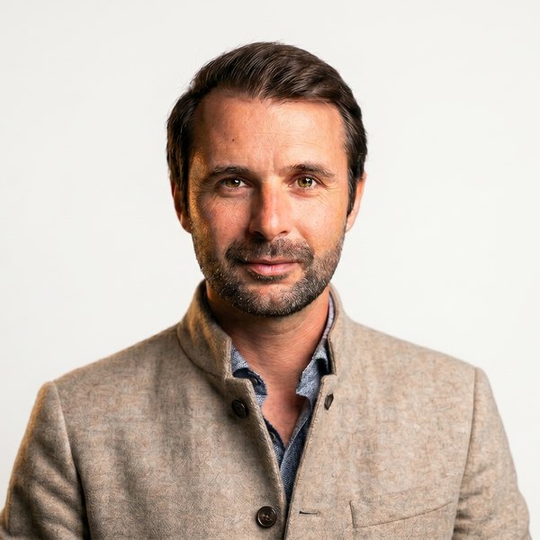 Benjamin Ortais, architecte en structuration internationale
